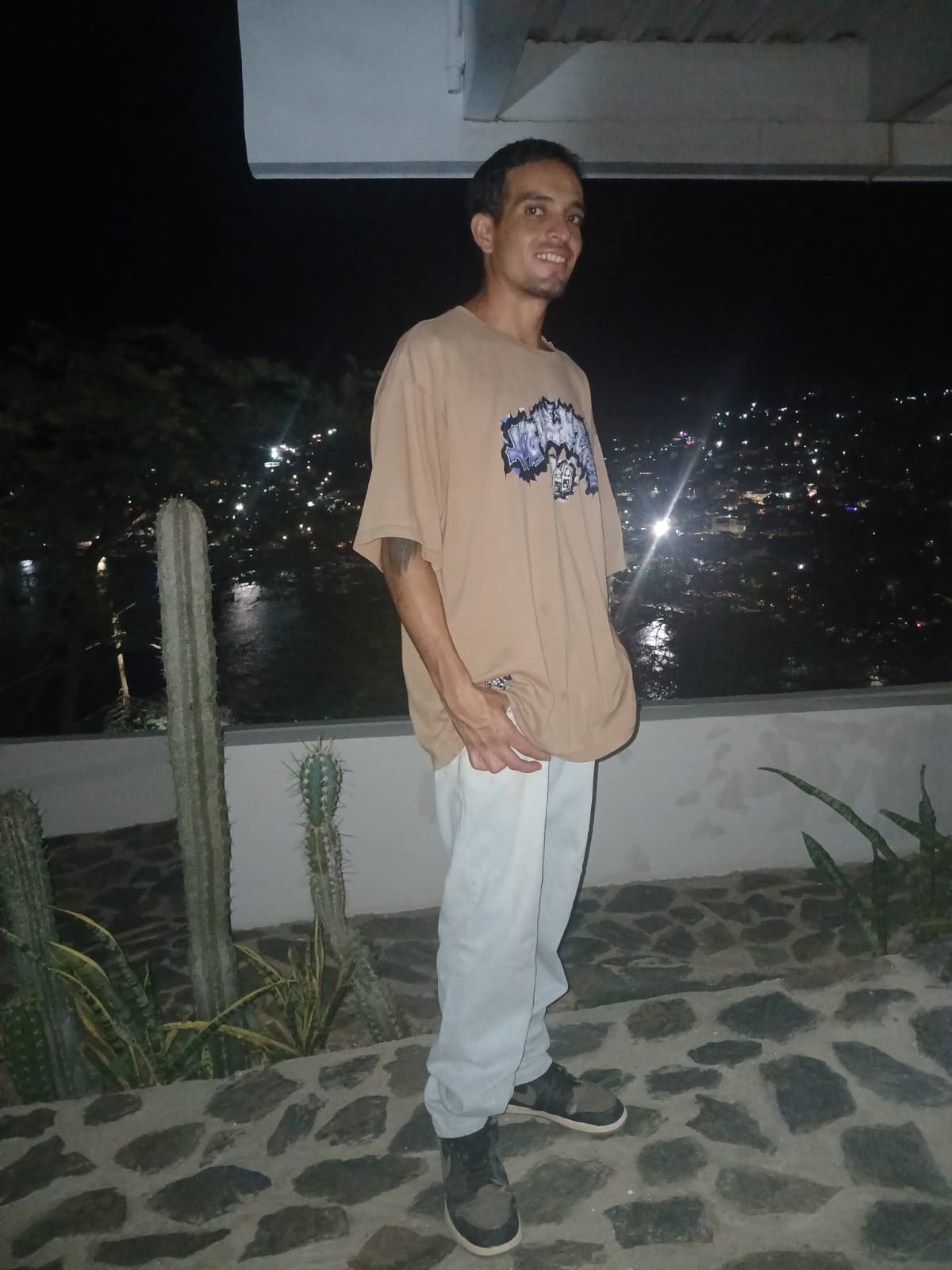 anonimo rap juan parra bolita roja circo